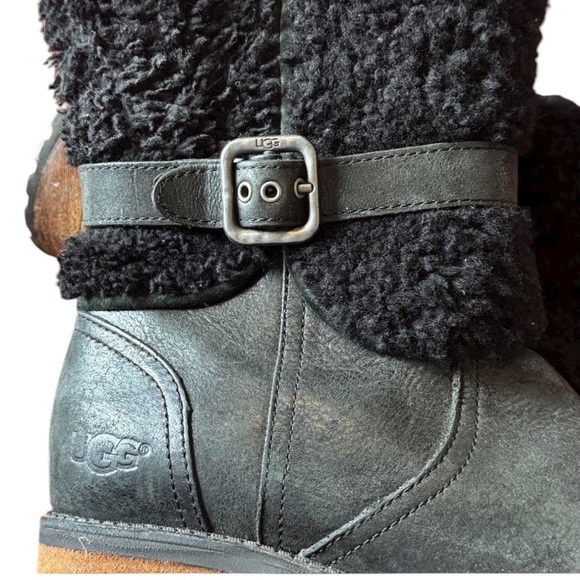UGG Black Ankle Boots with Brown Heel USA 7 - Picture 4 of 8